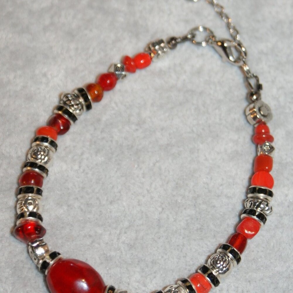 Red, black and silver bracelet BC-12-001